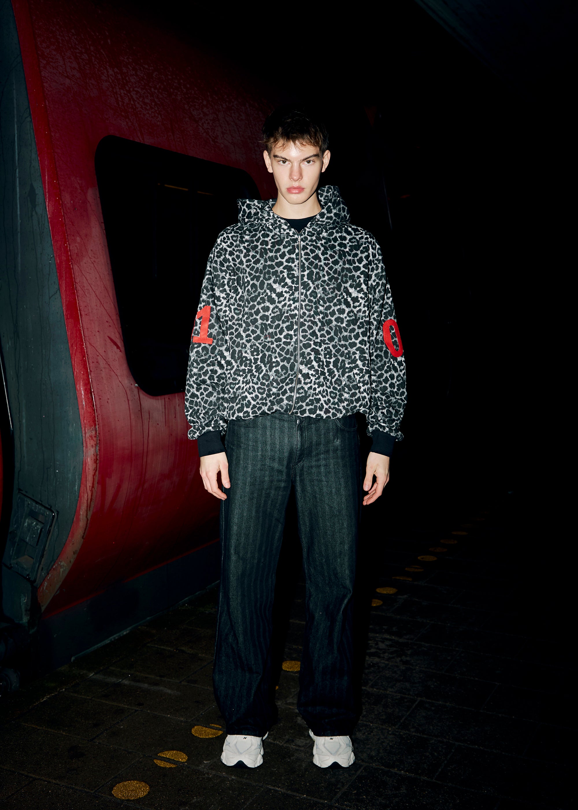 SNOW KITTEN zipped hoodie PRE-ORDER